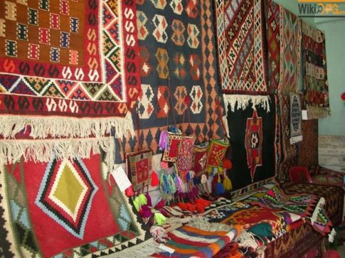 پوشش محلی و هنر و صنایع دستی شهر قزوین