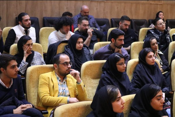 گالری تصاویر آژانس برندینگ یک کسب قزوین